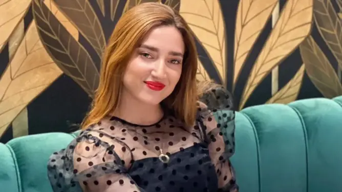 زينب العلمي: عملي في التدريس أولى من التمثيل وأطمح لنيل شهادة الدكتوراه