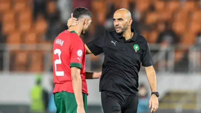 الركراكي: حكيمي تطور بشكل كبير.. ورسميته لا تناقش بالفريق والمنتخب