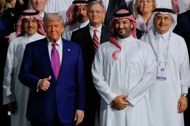 واشنطن توافق على أكبر اتفاق سلاح في تاريخها مع السعودية بقيمة 142 مليار دولار