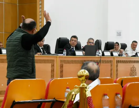 فوضى بجماعة فاس في دورة ماي العادية