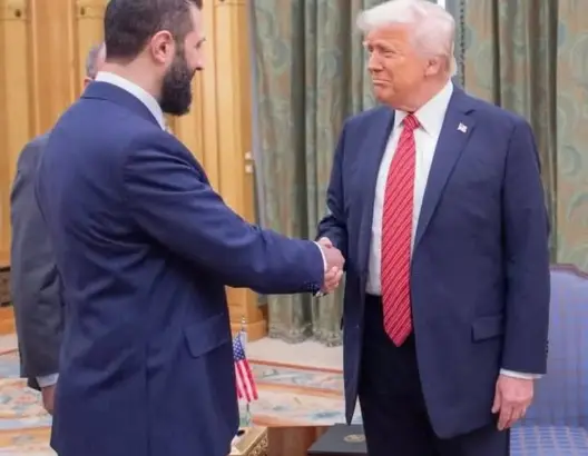 لأول مرة منذ ربع قرن.. ترامب يلتقي الرئيس السوري بالرياض