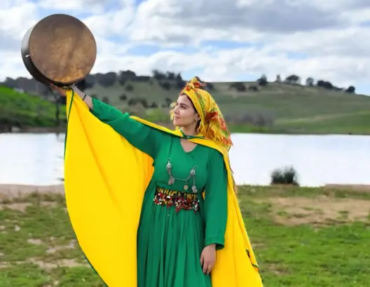 كسرت احتكار الرجال لأحيدوس.. سناء جدوبي ترفع راية المرأة الأمازيغية من قلب الأطلس (حوار)