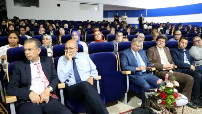 في حفل تأبيني مهيب.. عائلة وزملاء الراحل أيوب الريمي ينعونه بشهادات مؤثرة (فيديو)