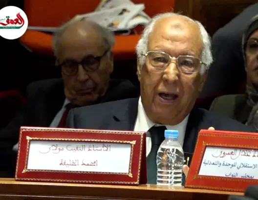 الخليفة يسرد حياته البرلمانية