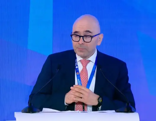 رئيس برلمان المتوسط يحذر من مخاطر الذكاء الاصطناعي ويدعو للتعاون مع الأمم المتحدة
