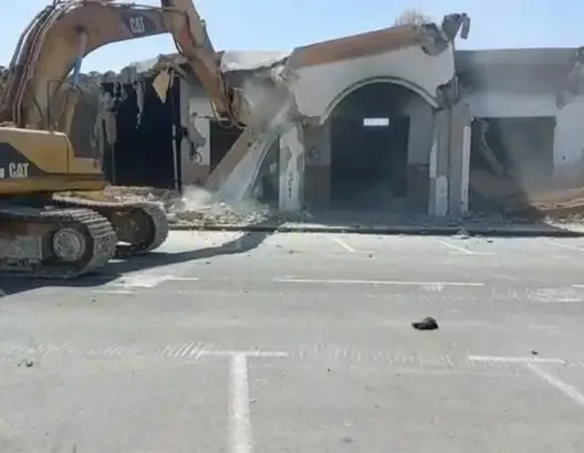 هدم سوق “الحنطات” يرفع مطالب لفتح تحقيق في هدر المال العام بالبيضاء