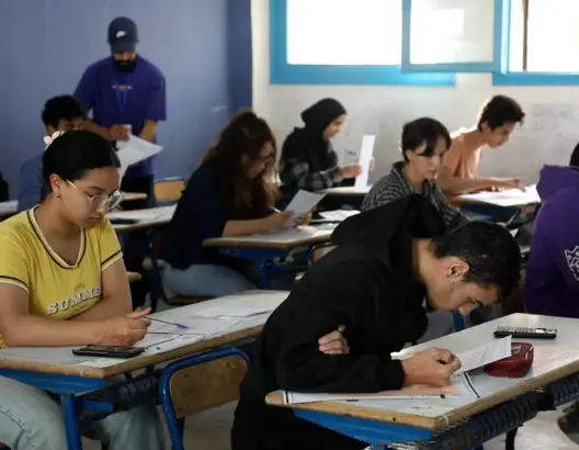 رابطة أولياء التلاميذ ترفض اقتناص “تصريحات البكالوريا” وتطالب برادة بحماية حرمة المدارس