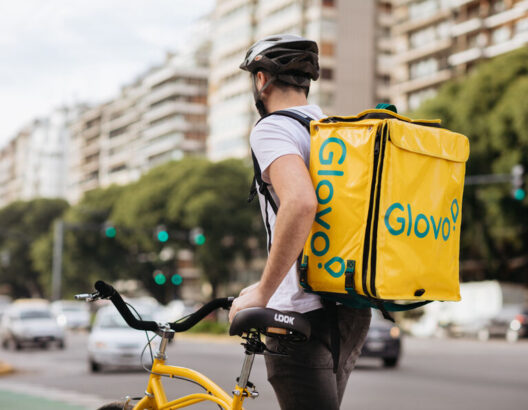 شركة "غلوفو" (Glovo)