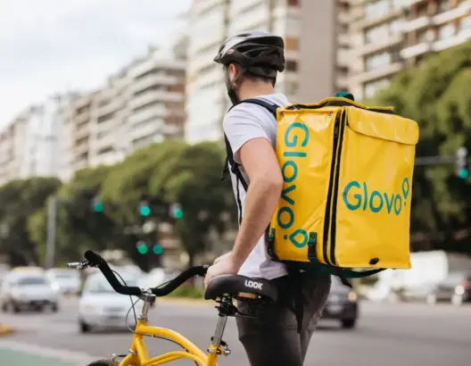 شركة "غلوفو" (Glovo)