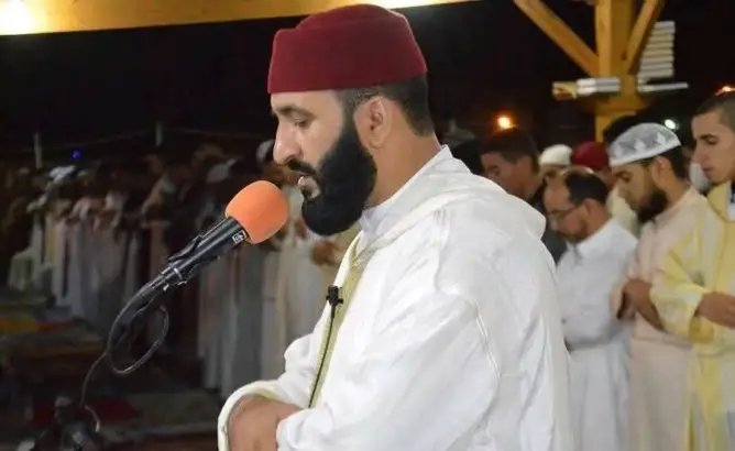 وفاة المقرئ المغربي عبد العزيز الكرعاني بعد صراع مرير مع المرض