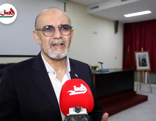 “طبيب الحروب” زهير لهنا ينضم للمسيرة العالمية إلى غزة