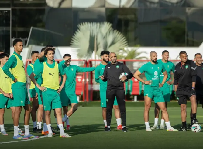 الأسود تنهي تحضيراتها بسلا قبل التوجه لفاس.. والنصيري: نطمح لإبقاء كأس إفريقيا بالمغرب