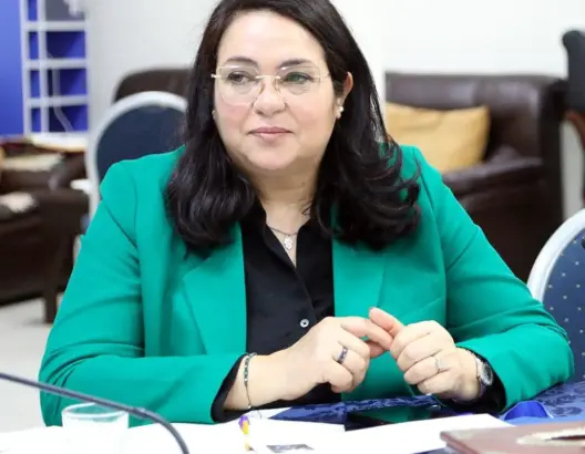 عندما تزعج الرقابة البرلمانية ويتحول الانتماء السياسي  إلى “تهمة”!