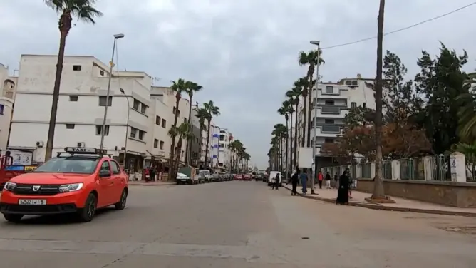 تأهيل شارع أفغانستان بالحي الحسني يثير اتهامات بالاستغلال الانتخابي