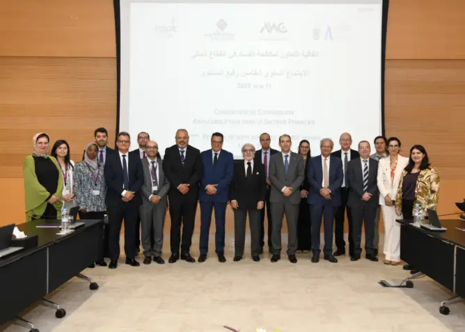 تشمل التأمينات والبنوك والرساميل.. المغرب يعتمد خارطة طريق لمحاصرة الفساد بالقطاع المالي
