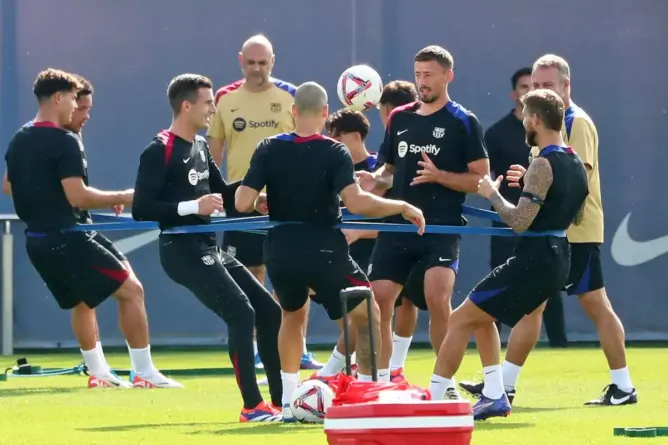 بقرار من هانسي فليك.. برشلونة يتراجع عن إجراء مباراته الودية بالمغرب