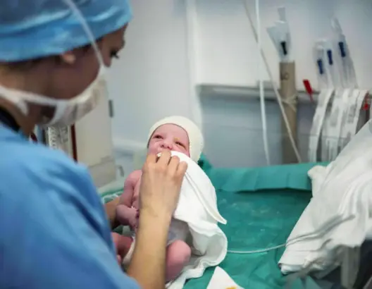 جمعية ترفض “التهميش الممنهج” لمهنة القبالة