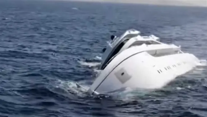 غرق مركب ترفيهي بسواحل طنجة.. ومندوبية الصيد البحري تحذر المهنيين