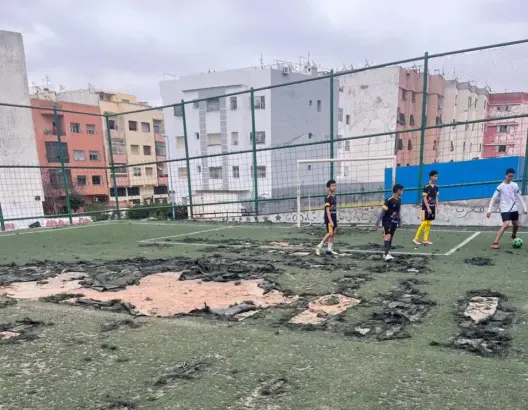 ملاعب القرب تجلب انتقادات حادة ضد ابن كيران واتهامات بـ”تهميش”ّ سيدي معروف