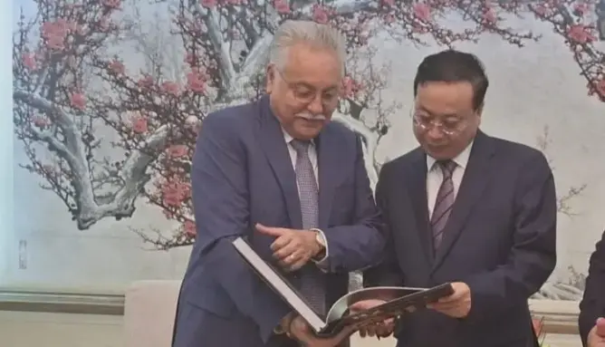 بنعبد الله يعرض مستجدات قضية الصحراء على مسؤولين صينيين ويدعو لدعم “الحكم الذاتي”