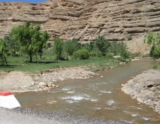 كارثة بيئية تهدد وادي دادس بإقليم تنغير ومطالب بتحرك عاجل لإنقاذ الواحة