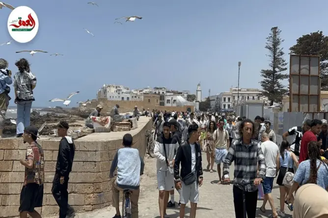 “كناوة” يستقطب عشاق الموسيقى الشباب