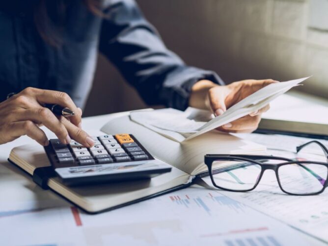 النفقات الجبائية / الضرائب / الضريبة على الدخل