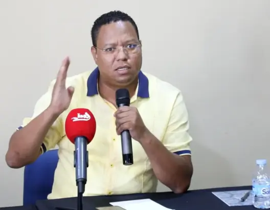 لغروس: الصحافة ليست ترفا وتجربة التنظيم الذاتي لن تنجح دون “بروفايلات مُصلِحة”