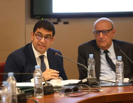 بنسعيد: مداخيل “دوزيم” تعتمد على الإشهار.. والإعلام العمومي يؤدي أكثر مما يتلقى