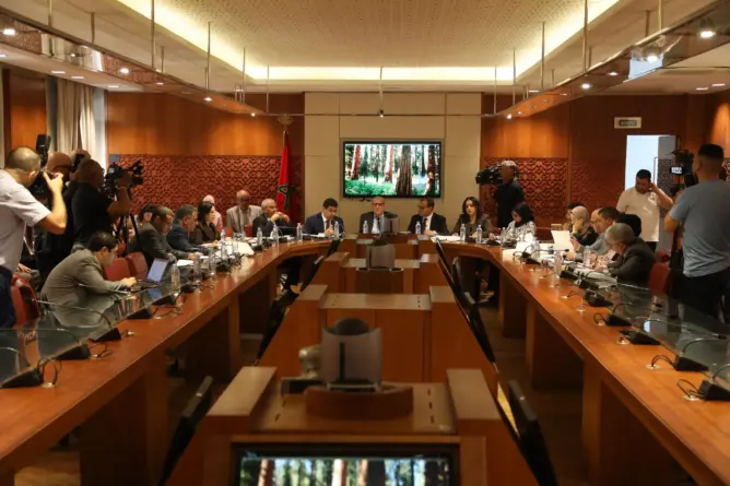 برلمانيون: قانون مجلس الصحافة يكرس الضبط ويهدد استقلالية الجسم الإعلامي