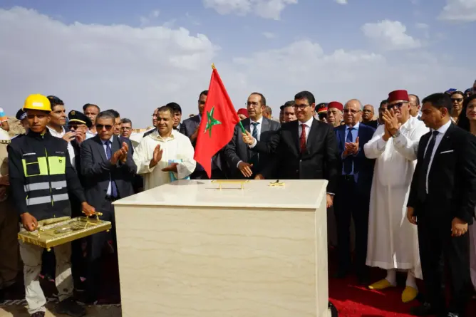 بنسعيد يشرف على إطلاق مشاريع بزاكورة ويضع الحجر الأساس لترميم وتأهيل الموقع الأثري سجلماسة