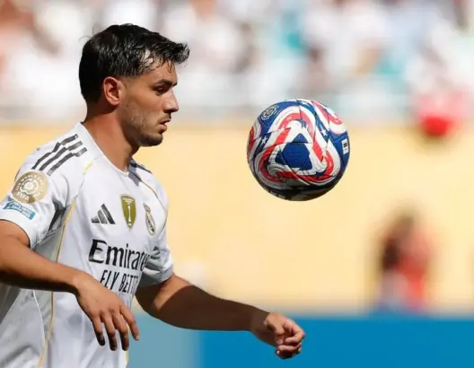 بقرار من ألونسو .. إبراهيم دياز يقترب من تجديد مقامه بريال مدريد