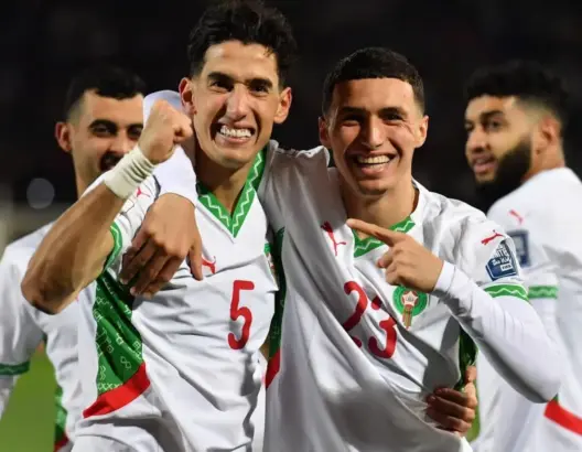 وستهام يرفض إعارة أكرد ونوتنغهام يقترب من ضم الخنوس