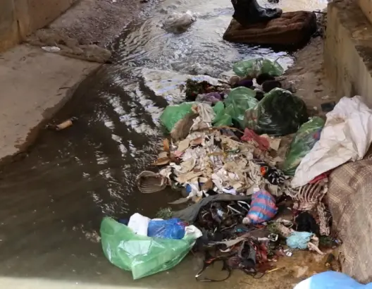 مشروع بالملايير يغرق في النفايات بفاس