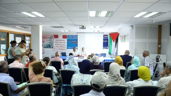 معطيات قدمتها العاملات بشركة "سيكوم/سيكوميك" خلال ندوة صحفية نظمت، اليوم الخميس بمقر الجمعية المغربية لحقوق الإنسان بالرباط