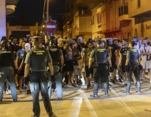 بعد أحداث مورسيا.. حقوقيون مغاربة وإسبان يجتمعون بمالقا لرفض الكراهية وتعزيز التعايش