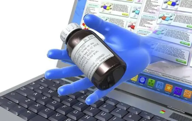 منتجات صحية تغزو الأنترنت.. وعود وهمية ومخاطر قانونية تهدد سلامة المستهلك