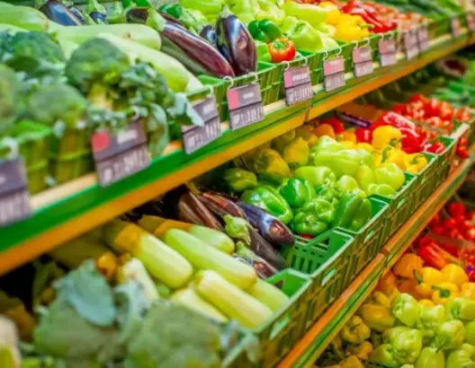 المنتجات الزراعية المغربية تغزو الأسواق الإسبانية وتثير قلق المنتجين المحليين
