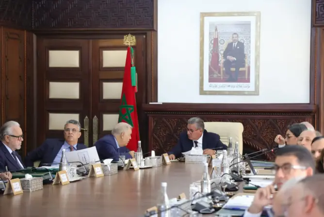 تعميم الحماية وتوسيع الدعم المباشر.. الحكومة تحدد أولويات الدولة الاجتماعية لعام 2026