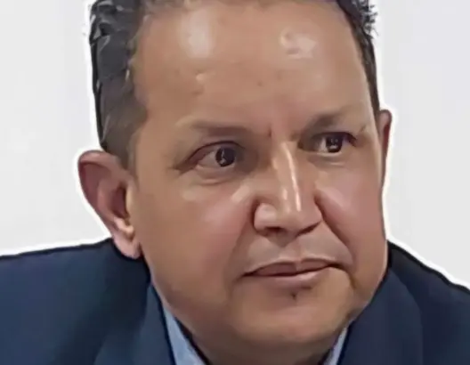 مناظرة بين تمركز قومي ومخيال ديني أو حين تُصاغ الهويات من فوق