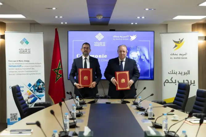 اتفاقية بين “تمويلكم” و”البريد بنك” لتسهيل تمويل الدراسة العليا لفائدة الطلبة المغاربة