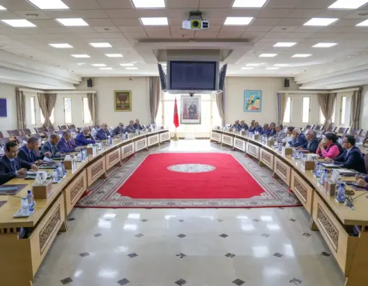 مراجعة التمويل ورفع تمثيلية النساء والشباب.. الداخلية تكشف خارطة التحضير لانتخابات 2026