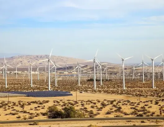 الاستثمار الأمريكي يطرق أبواب الصحراء المغربية.. واشنطن تترجم دعمها بتمويلات تنموية بـ 5 مليارات دولار