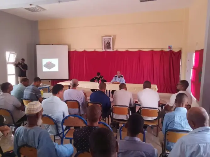 دورة تكوينية لتعزيز قدرات المتطوعين على مواجهة حرائق الواحات بأكدز وسط انتقادات لغياب الدعم