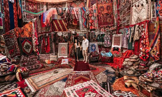 المغرب وأذربيجان يوسّعان تعاونهما الثقافي بمعارض فنية ومشاريع تراثية