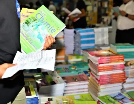 أكاديمية أكادير تتعقب بيع المقررات بالمدراس وتتوعد المخالفين