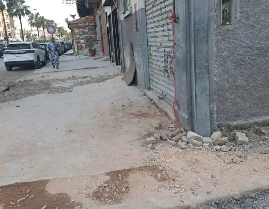“بوتيرة السلحفاة”.. ساكنة ابن امسيك تشتكي البطء في تأهيل الشوارع الرئيسية