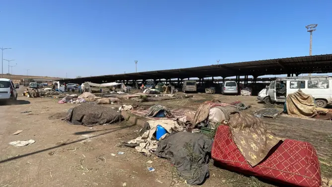 الأزبال والنفايات تغزو سوق الجملة للخضر والفواكه بالدار البيضاء.. والإدارة توضح