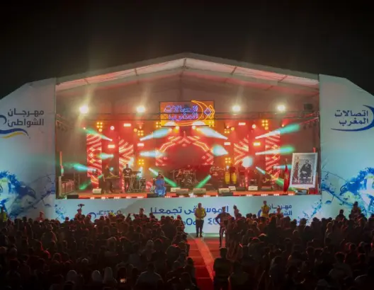 سهرات مهرجان الشواطئ لـ”اتصالات المغرب” تجذب الآلاف في مرتيل والناظور والسعيدية (صور)