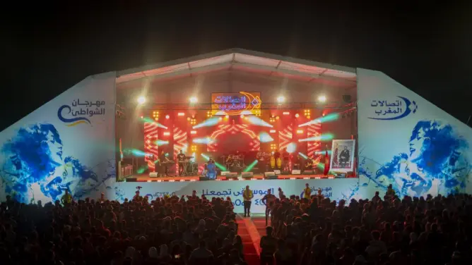 سهرات مهرجان الشواطئ لـ”اتصالات المغرب” تجذب الآلاف في مرتيل والناظور والسعيدية (صور)